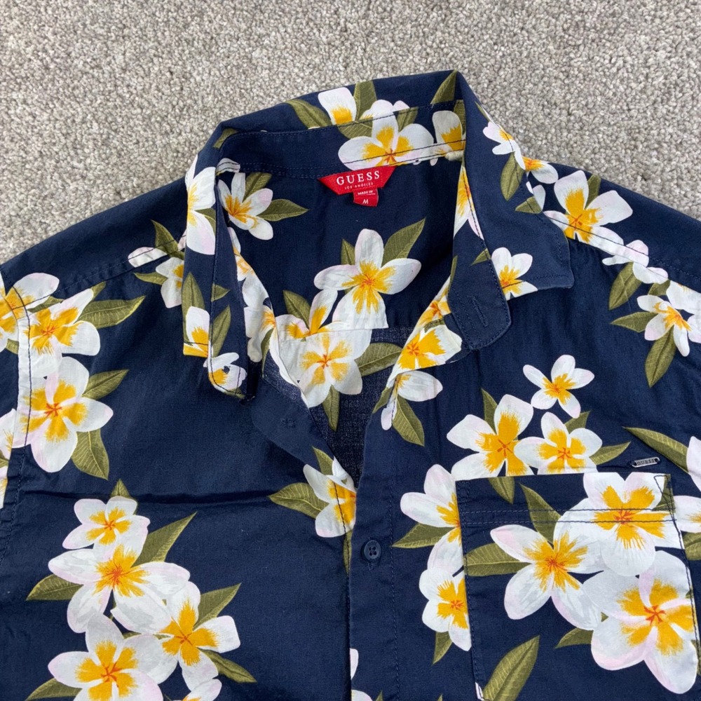 GUESS Mens M Navy Blue Cotton Floral Short Sleeve Button Up Shirt Retro Vacation